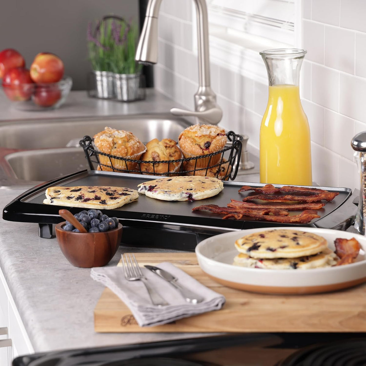 Presto 07030 20-Inch Cool Touch Electric Griddle